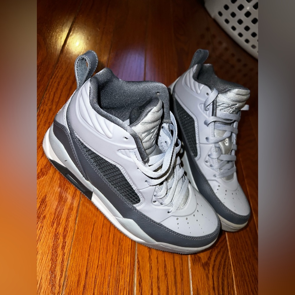 Nike Air Jordan’s Boys size 6.5